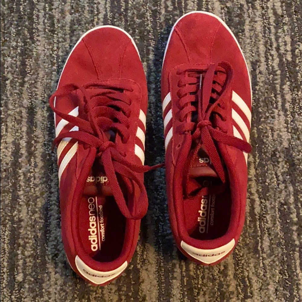 Adidas Sneakers